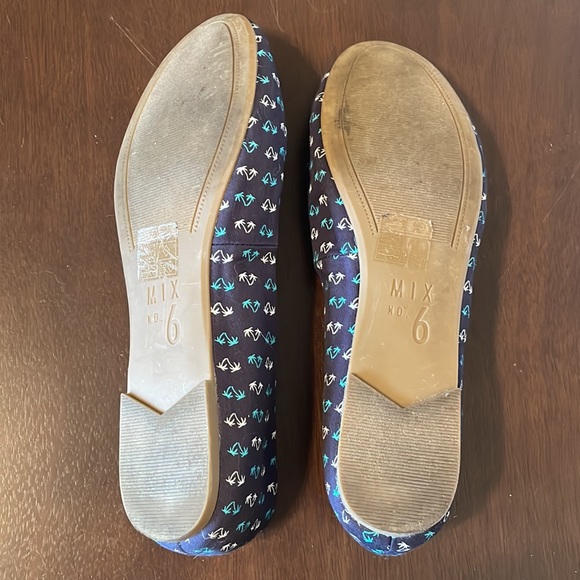 Mix No 6 Flats - Picture 2 of 2